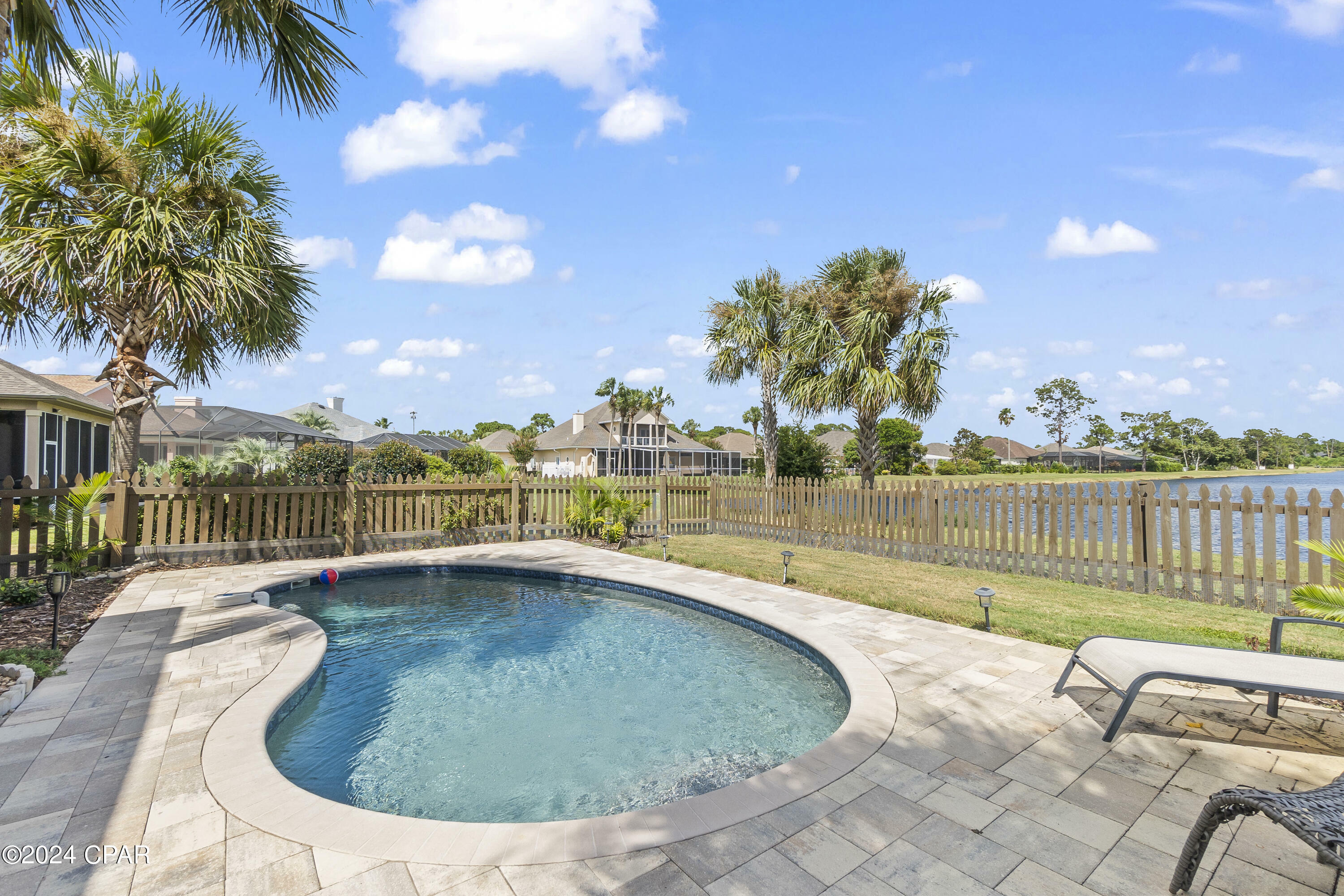 Property Photo:  105 Heron Turn  FL 32407 