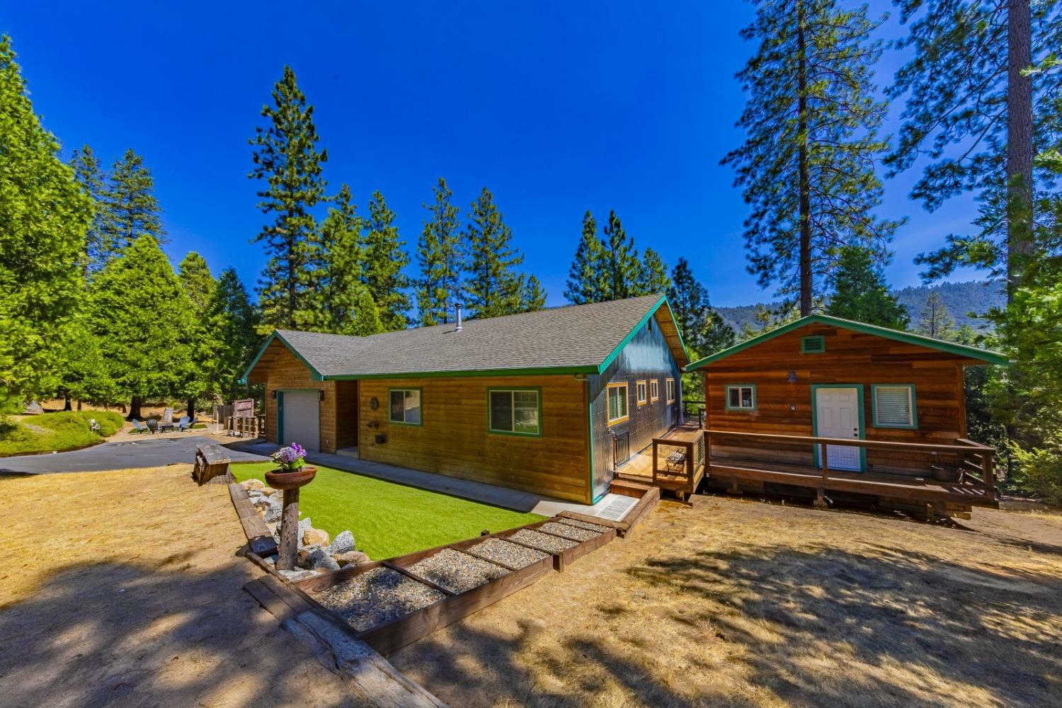 Property Photo:  2402 Silver Doctor Road  CA 95338 