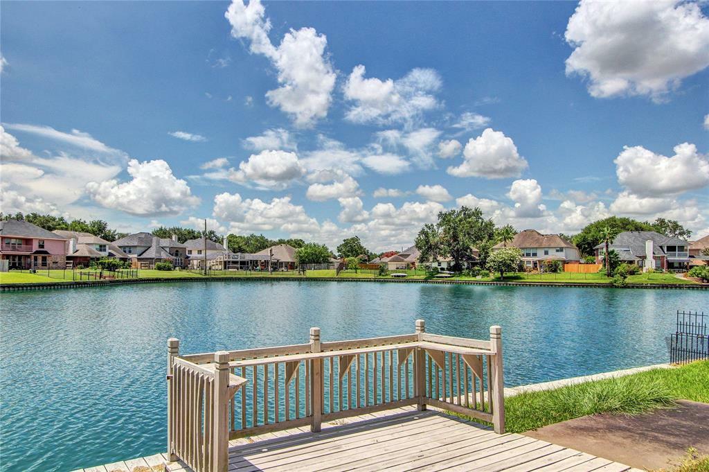 Property Photo:  6610 Portuguese Bend Drive  TX 77459 