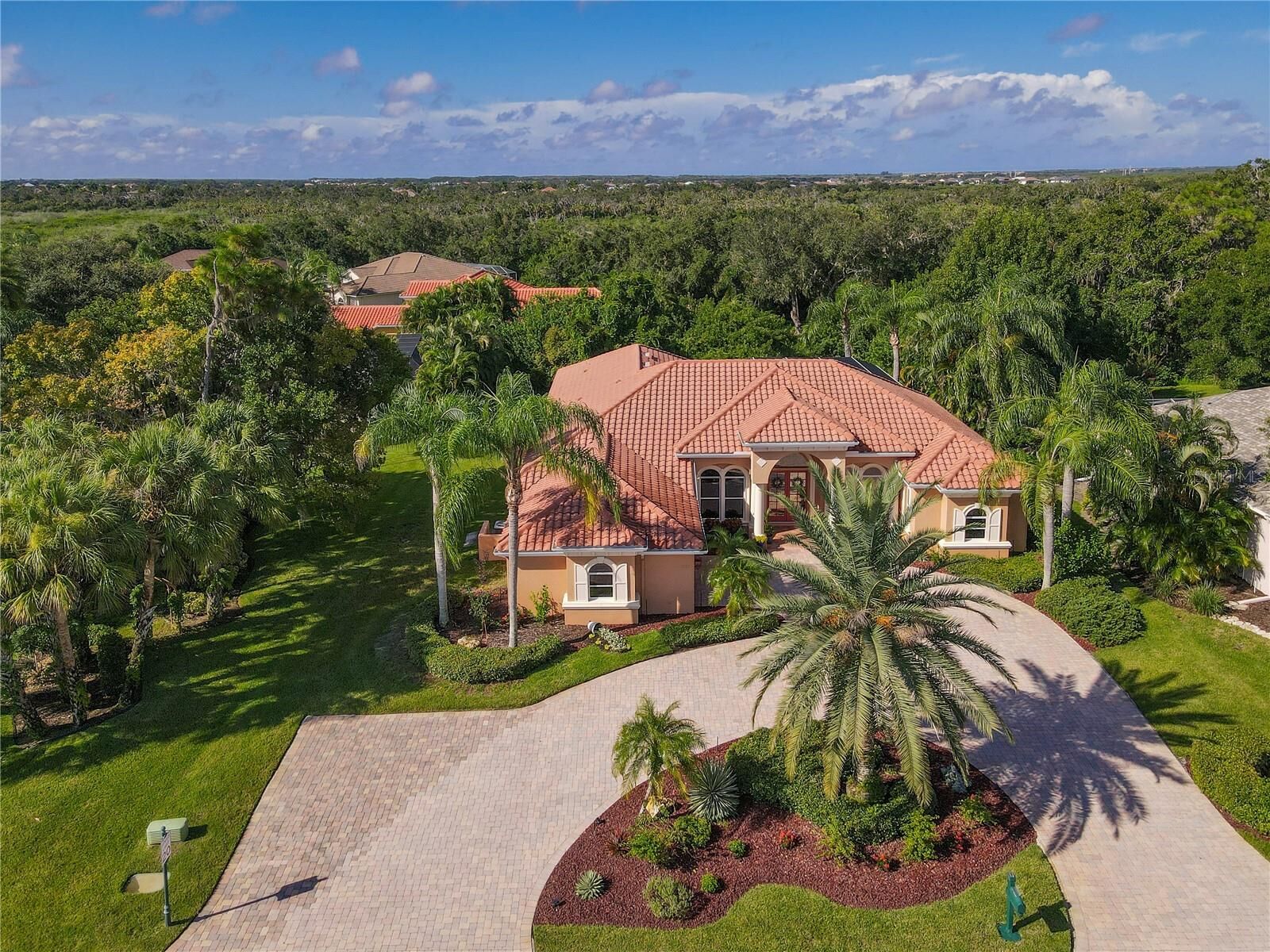 Property Photo: 2330 Little Country Road FL 34219