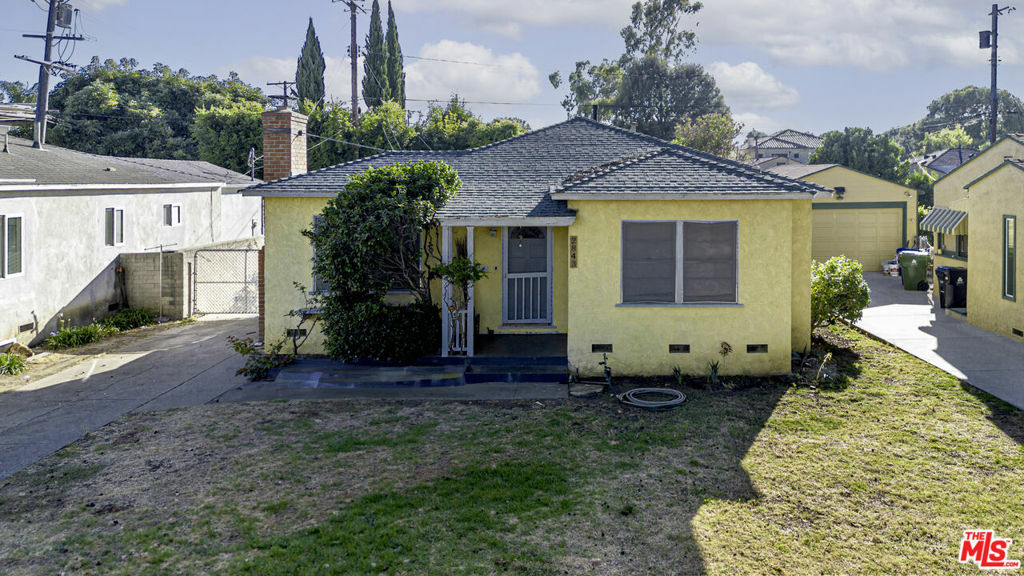 Property Photo:  2843 Stoner Avenue  CA 90064 