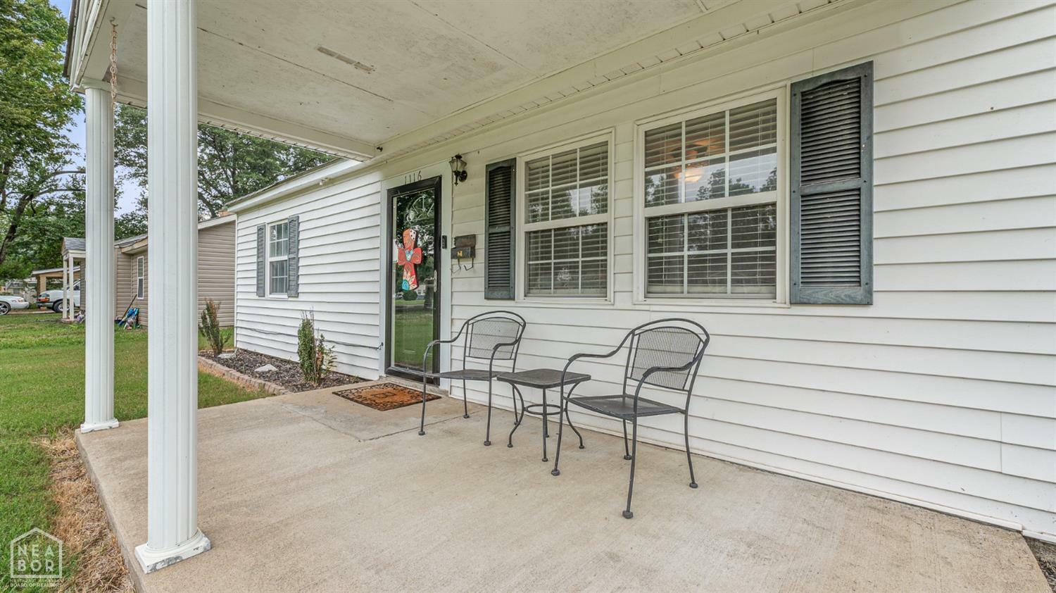 Property Photo:  1116 North Drive  AR 72370 