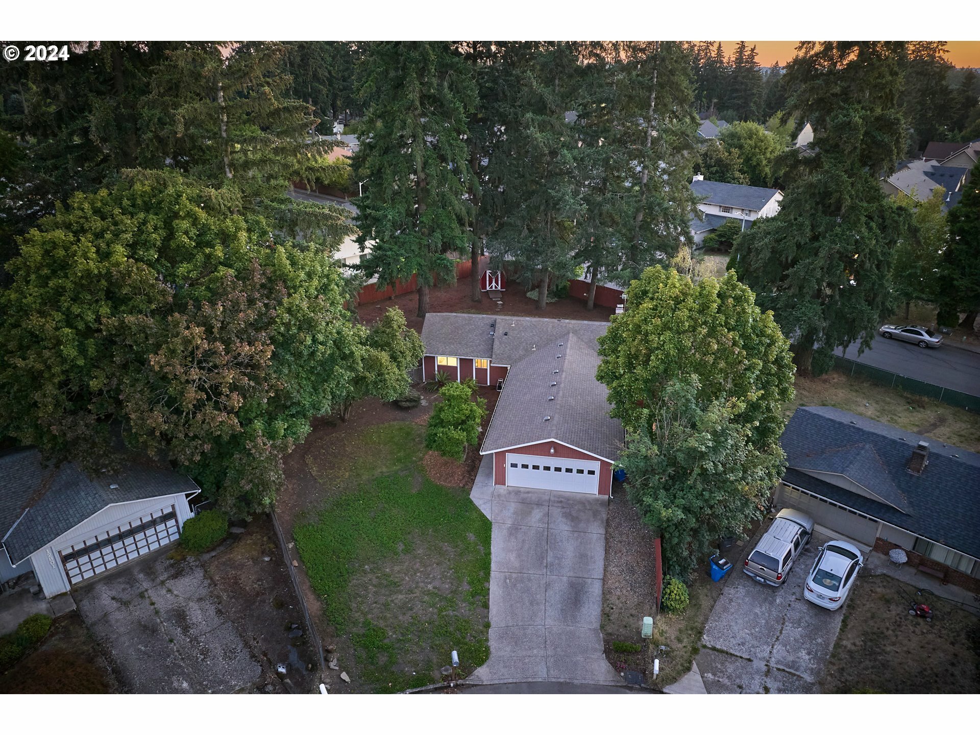 Property Photo:  1400 NE 128th Ave  WA 98684 