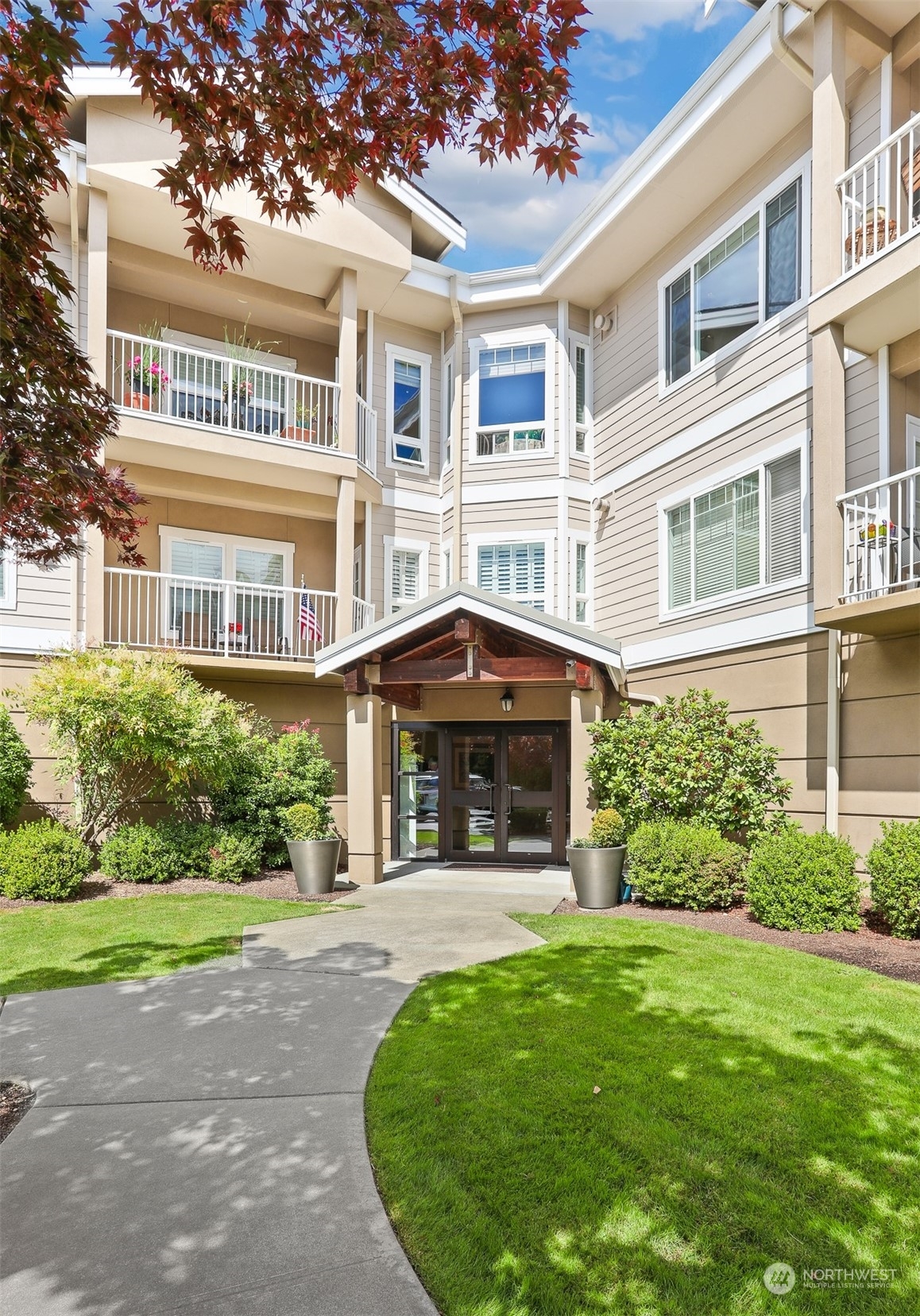 Property Photo:  1854 NW 195th Street 210  WA 98177 