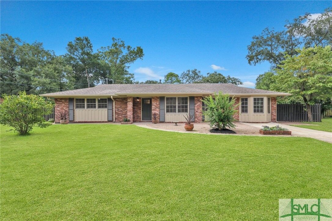 Property Photo:  105 Montague Road  GA 31410 