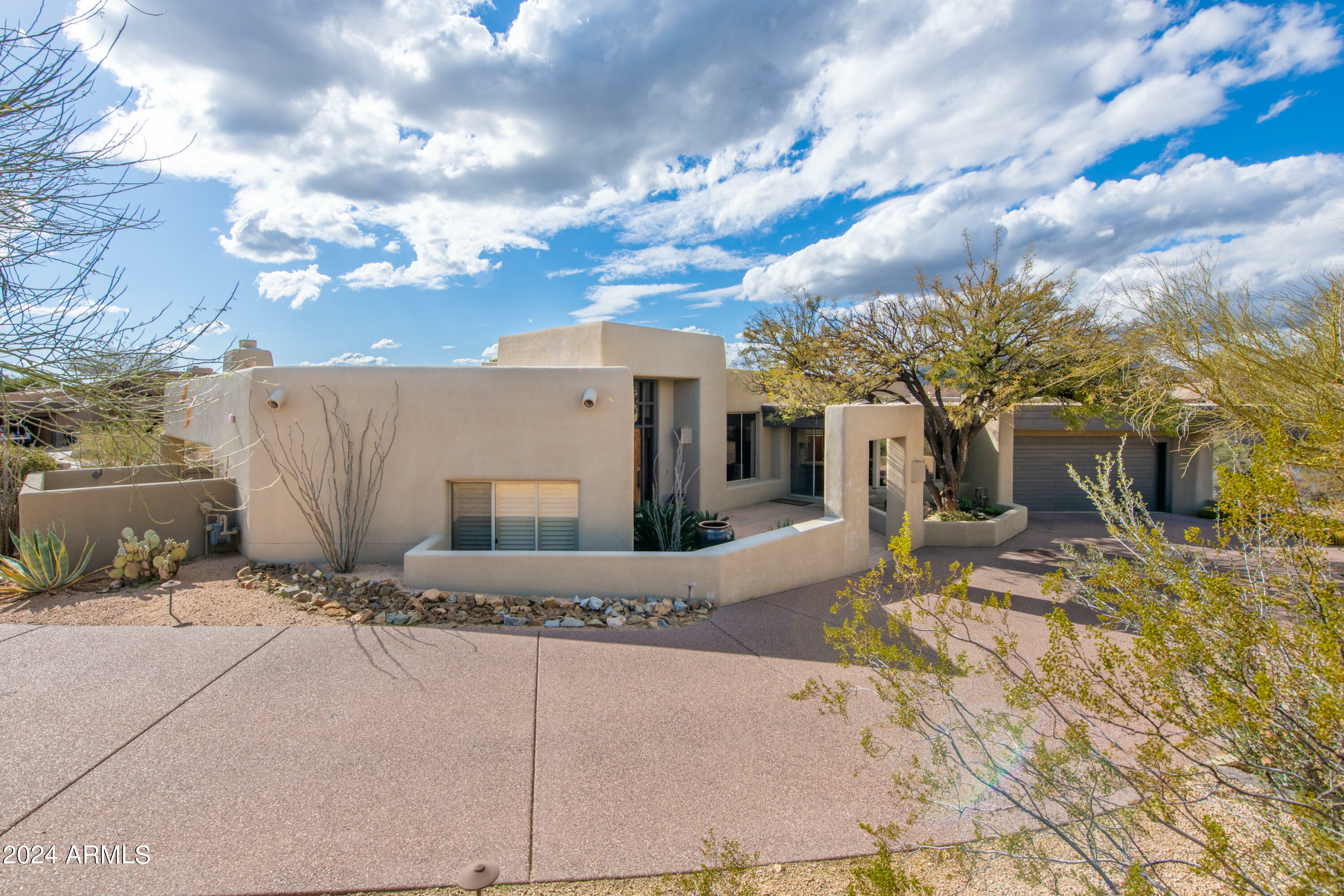 Property Photo:  10622 E Tamarisk Way  AZ 85262 