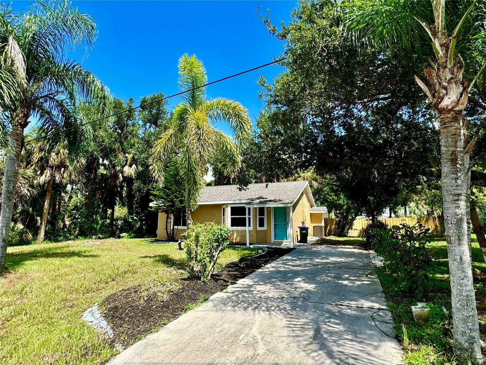 Property Photo:  2888 N Cranberry Boulevard  FL 34286 