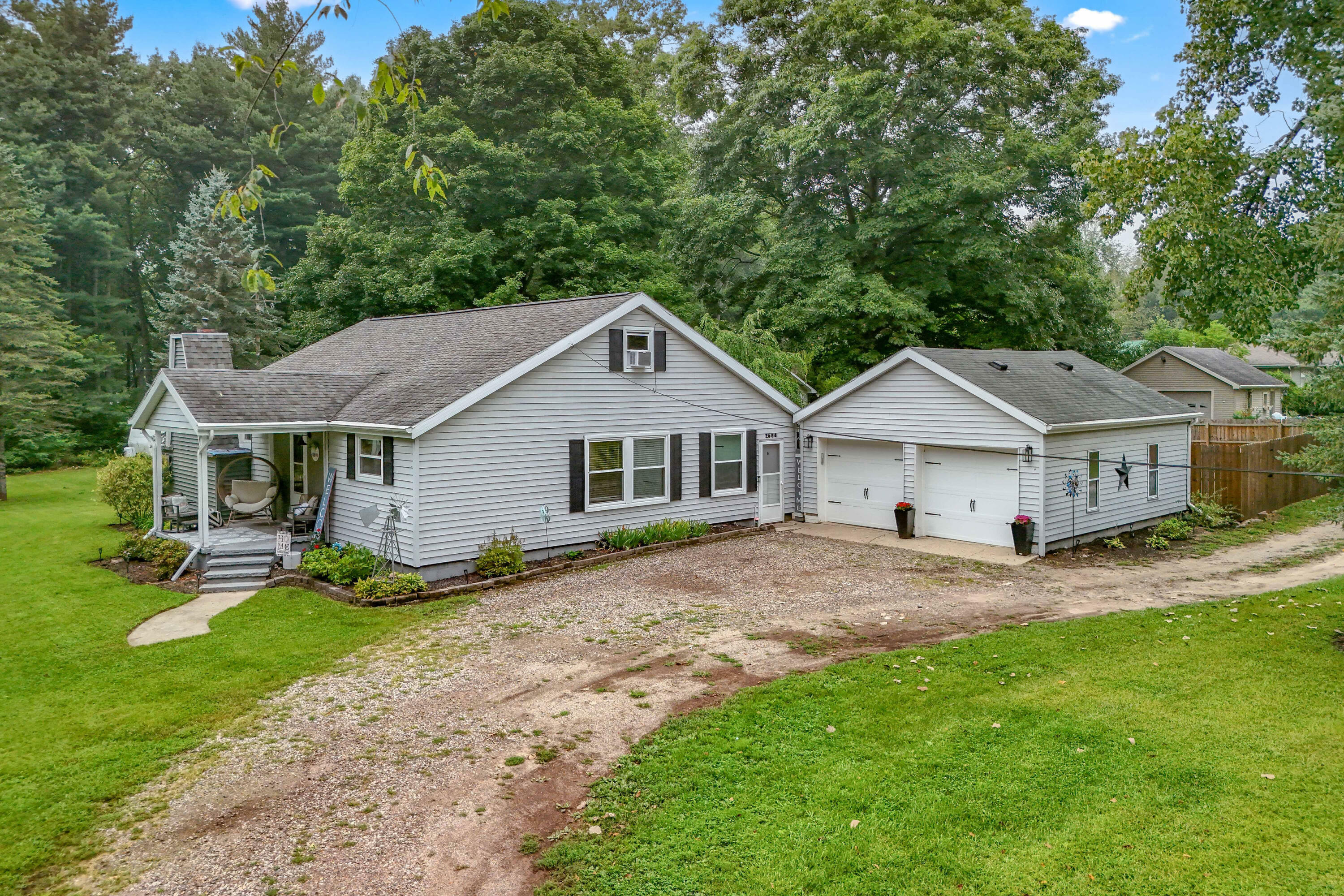 Property Photo:  2604 Hemlock Beach Drive  MI 49274 