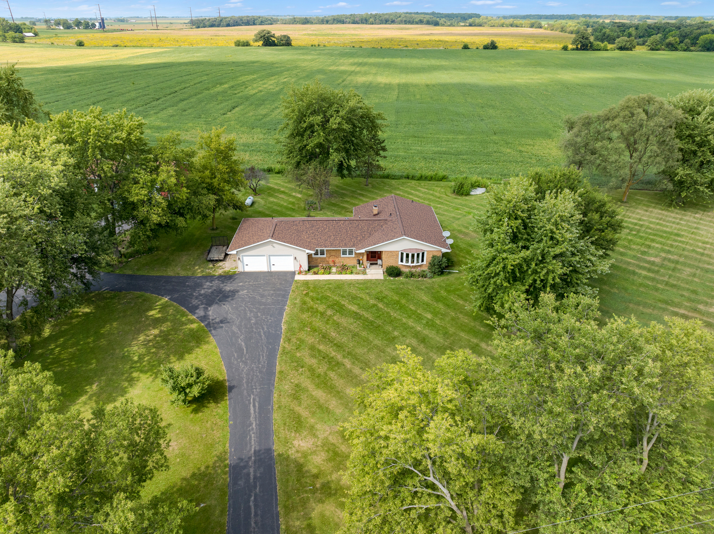 Property Photo:  50W424 Plank Road  IL 60178 