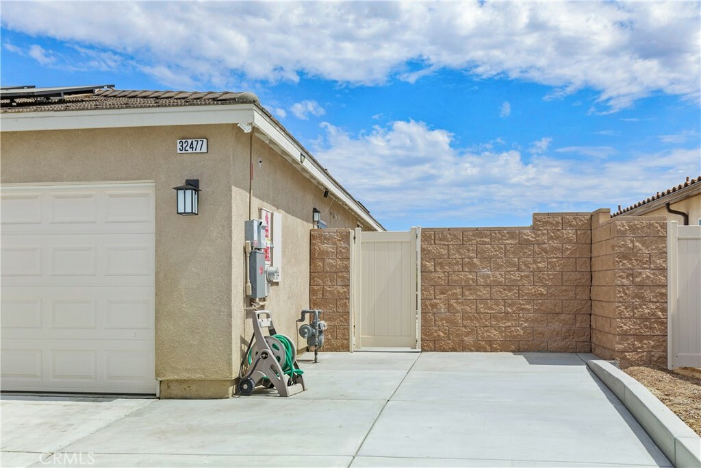 Property Photo:  32477 Wild West Court  CA 92596 