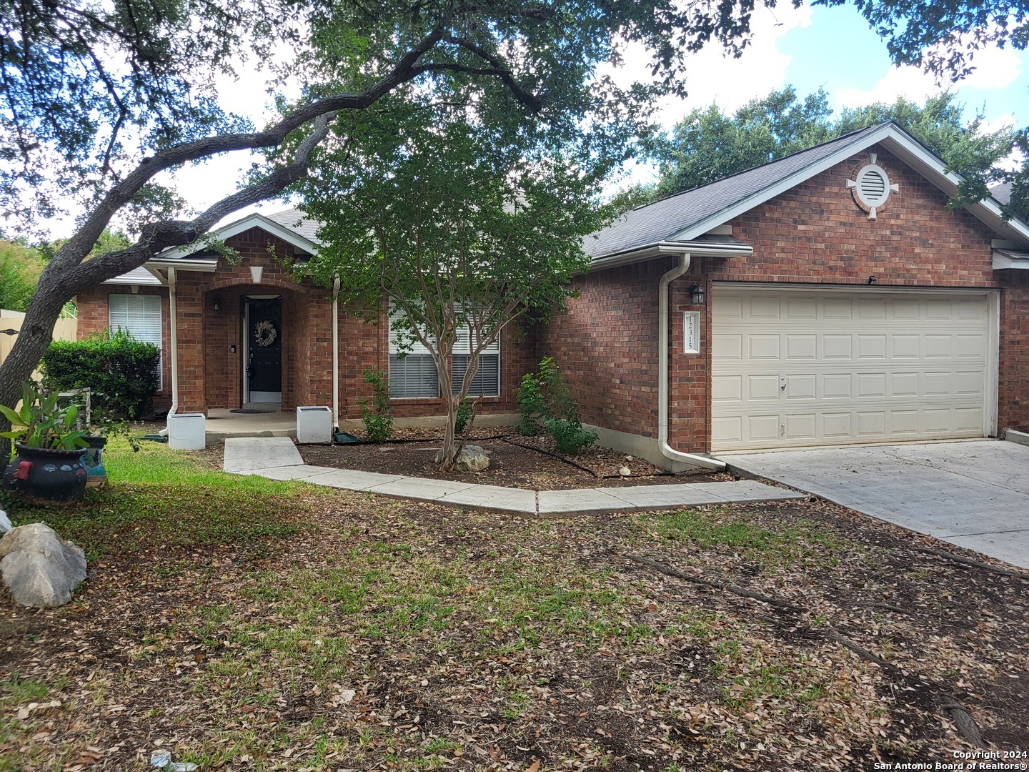 Property Photo: 12315 Stable Pond Dr TX 78249