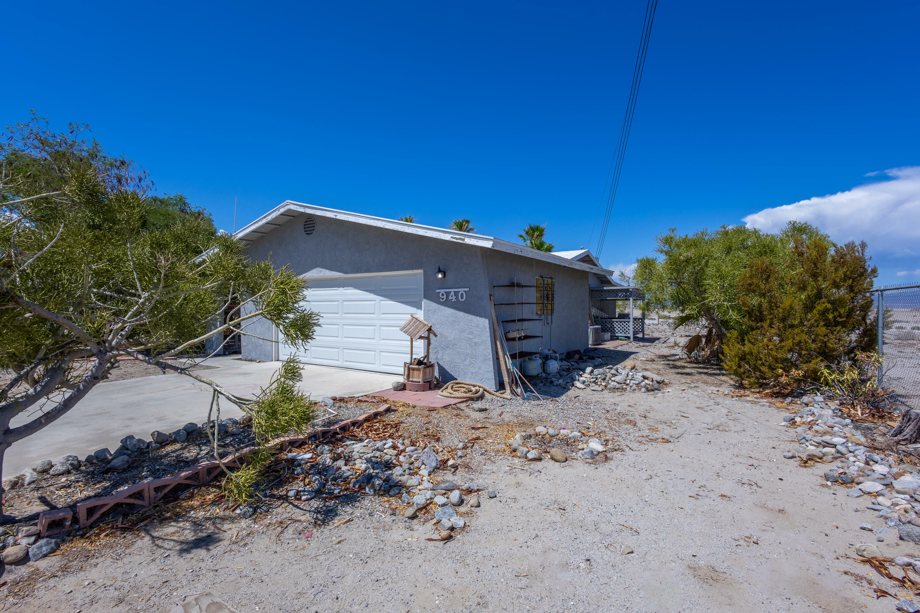 Property Photo:  940 Flamingo Avenue  CA 92274 