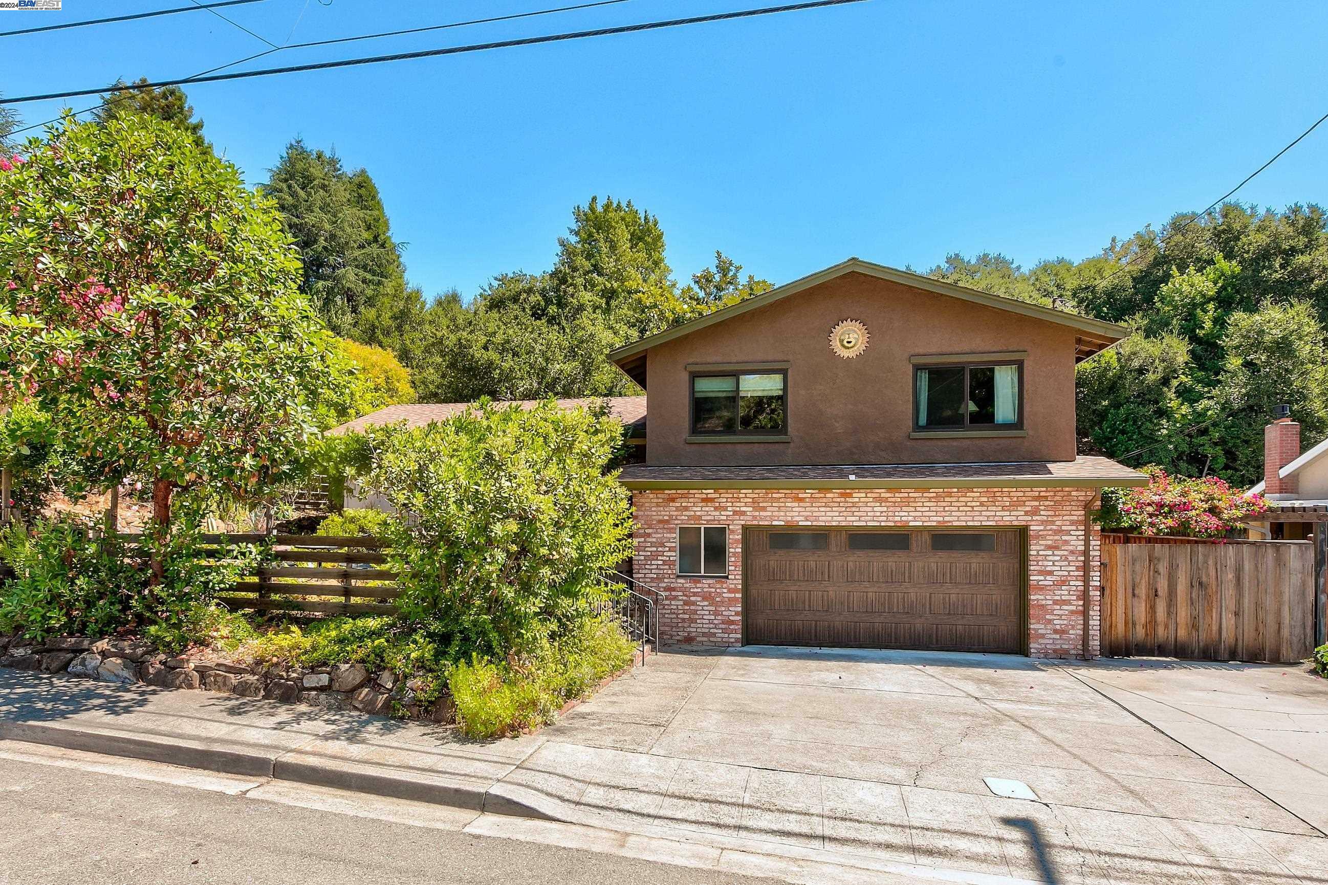 Property Photo:  5801 Cold Water Dr  CA 94552 