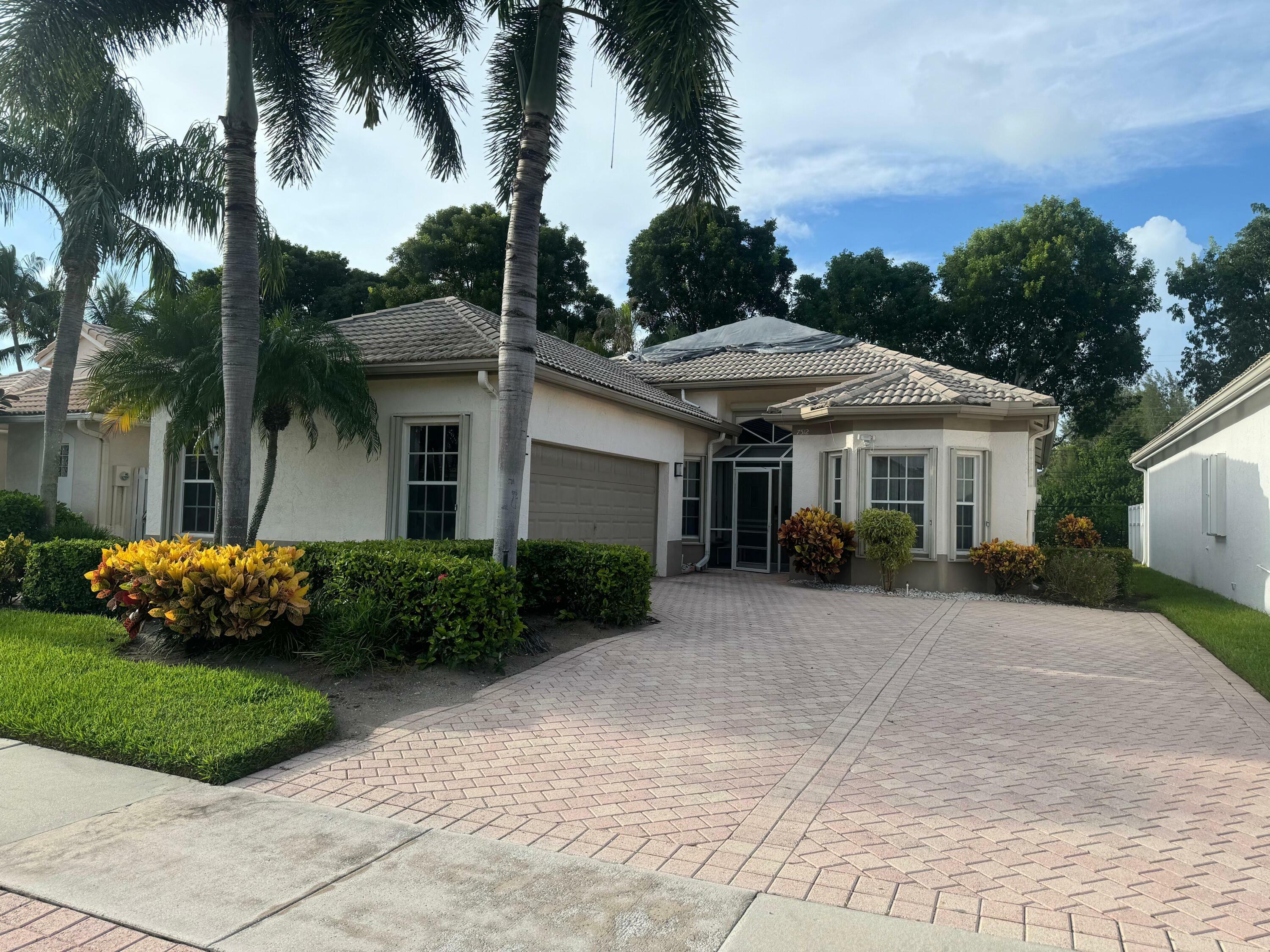 Property Photo:  7512 Eagle Point Drive  FL 33446 