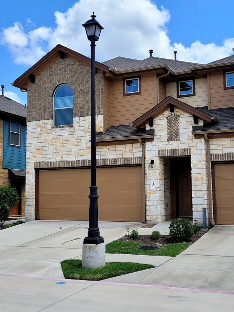 Property Photo:  1001 Zodiac Lane 9  TX 78665 