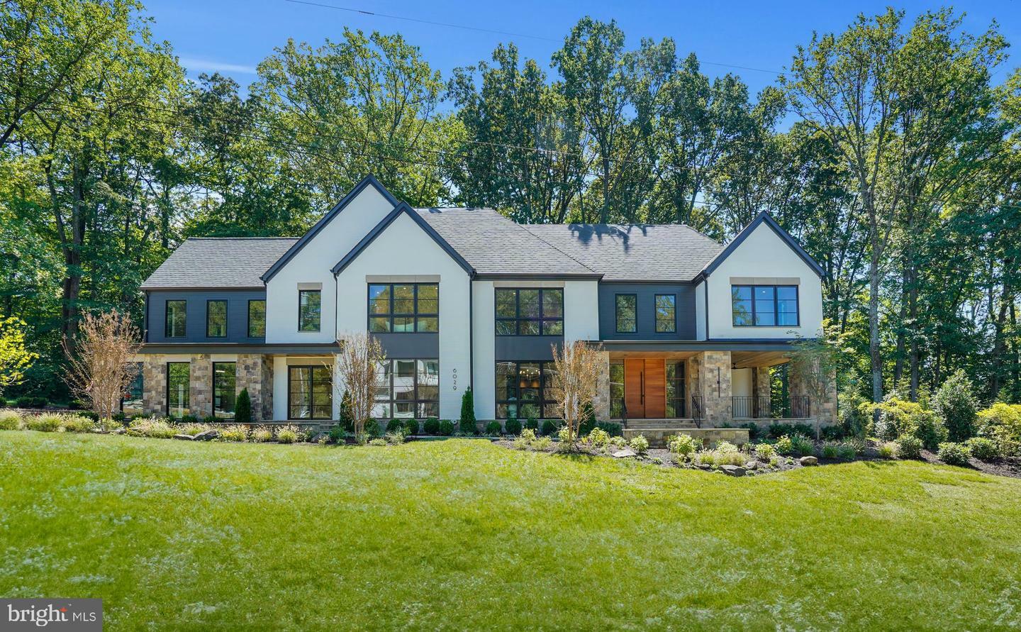 6029 Woodland Terrace  McLean VA 22101 photo