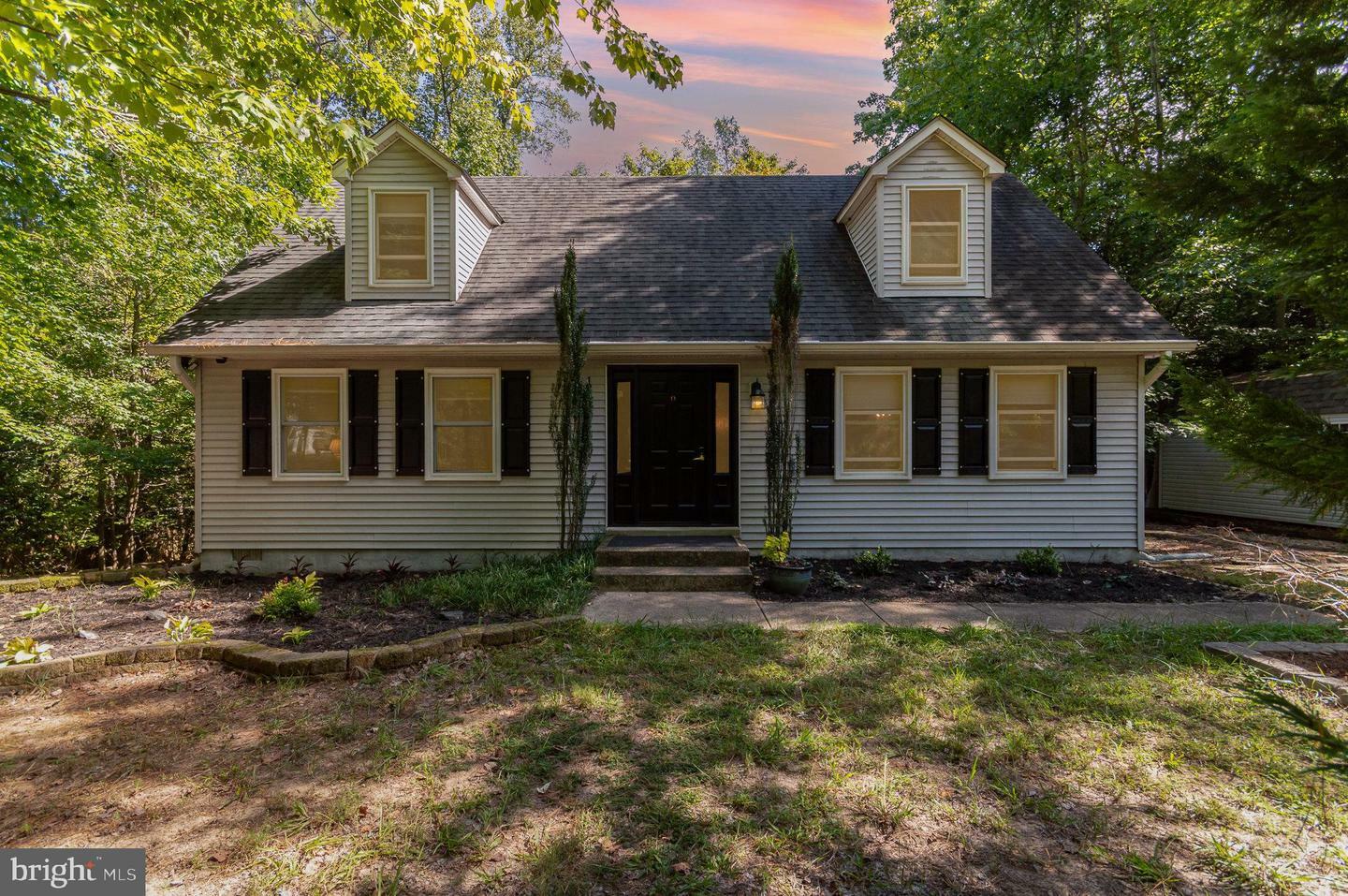 Property Photo: 12148 Pine Tree Lane MD 20657
