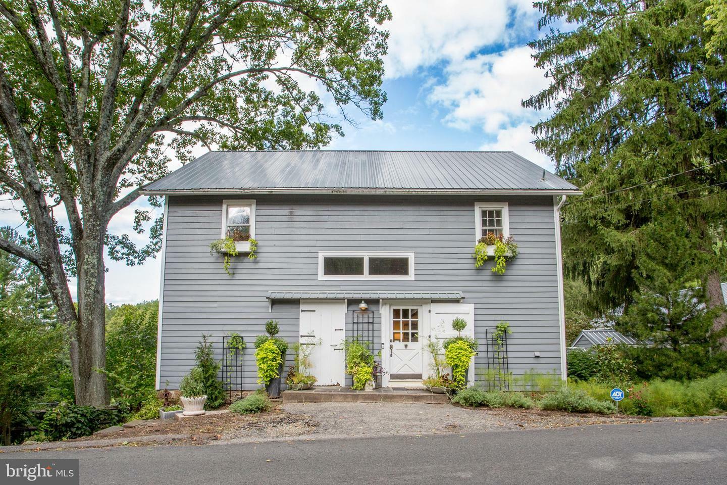 Property Photo:  91 Adamic Hill Road  NJ 08848 