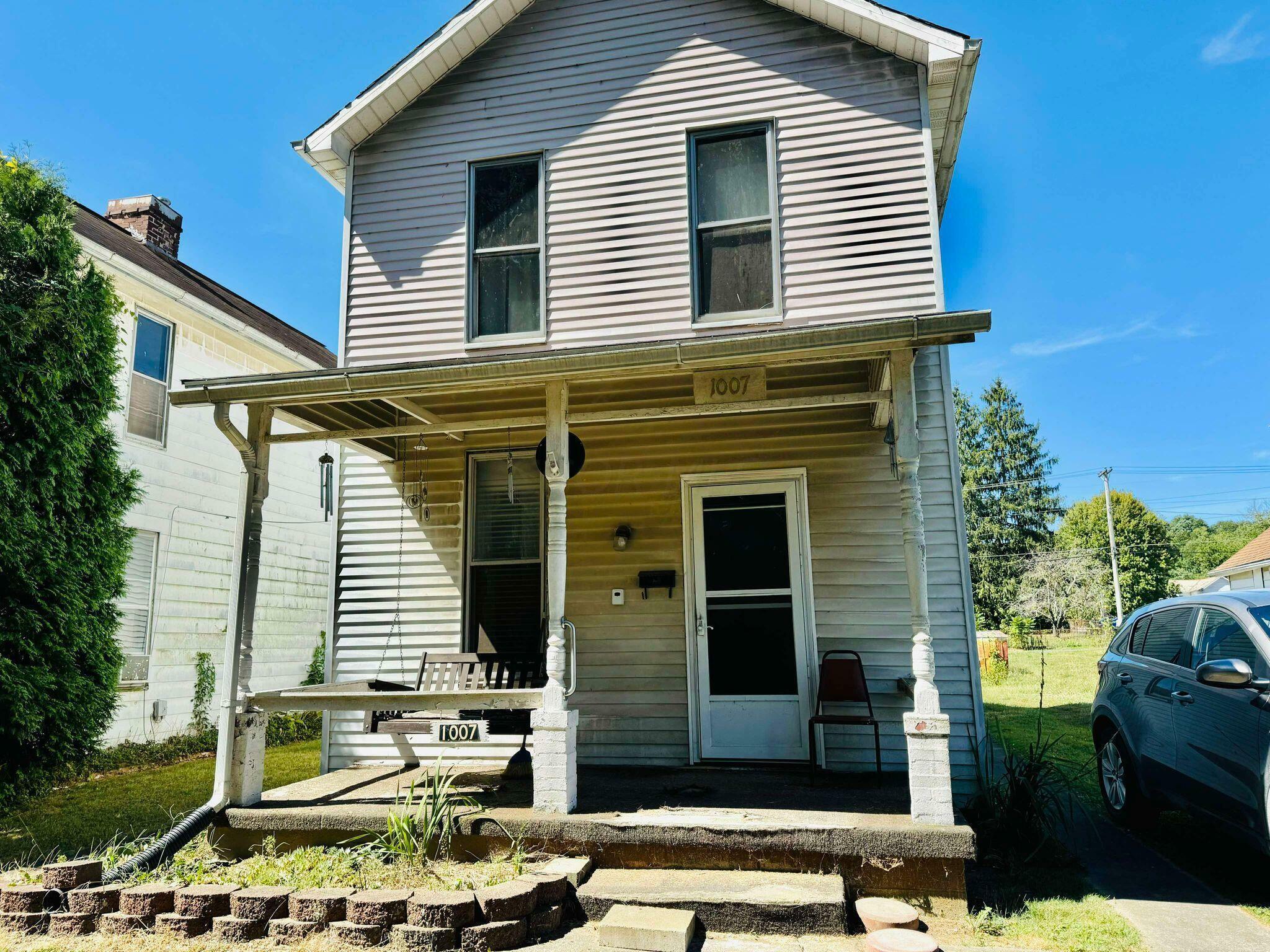 Property Photo:  1007 Muskingum Avenue  OH 43701 