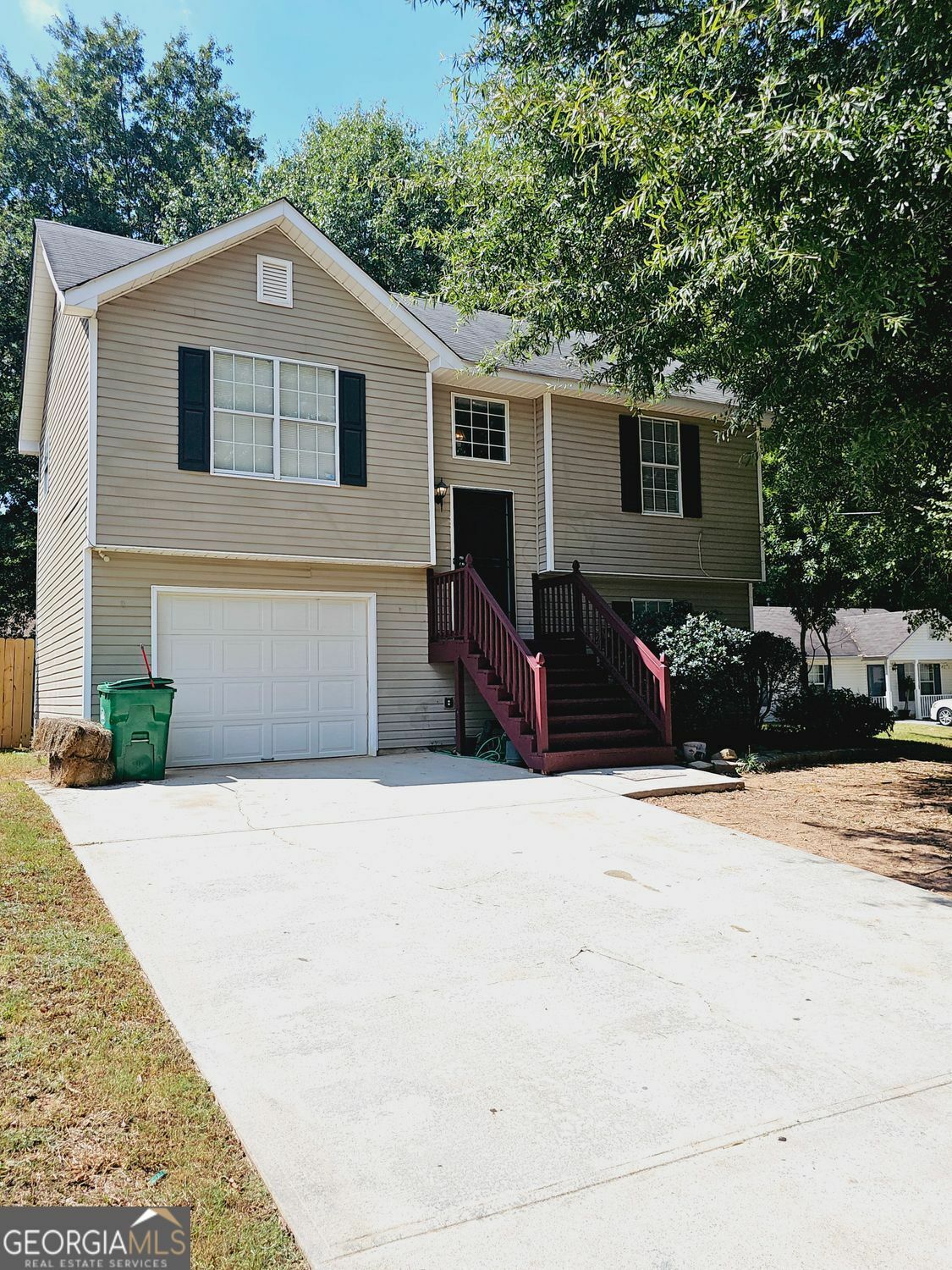 Property Photo:  4233 Viewpoint Lane Lane  GA 30294 