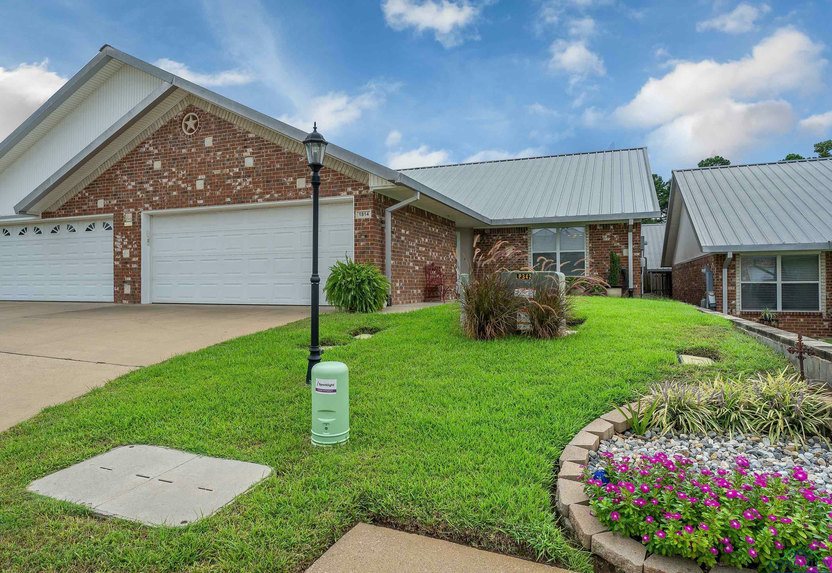 Property Photo:  1814 Riverstone Ln.  TX 75605 