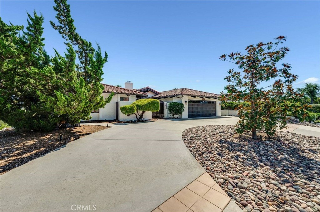 Property Photo:  28229 Glenmeade Way  CA 92026 