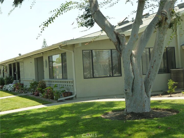 Property Photo:  1650 Glenview Rd M12 77G  CA 90740 