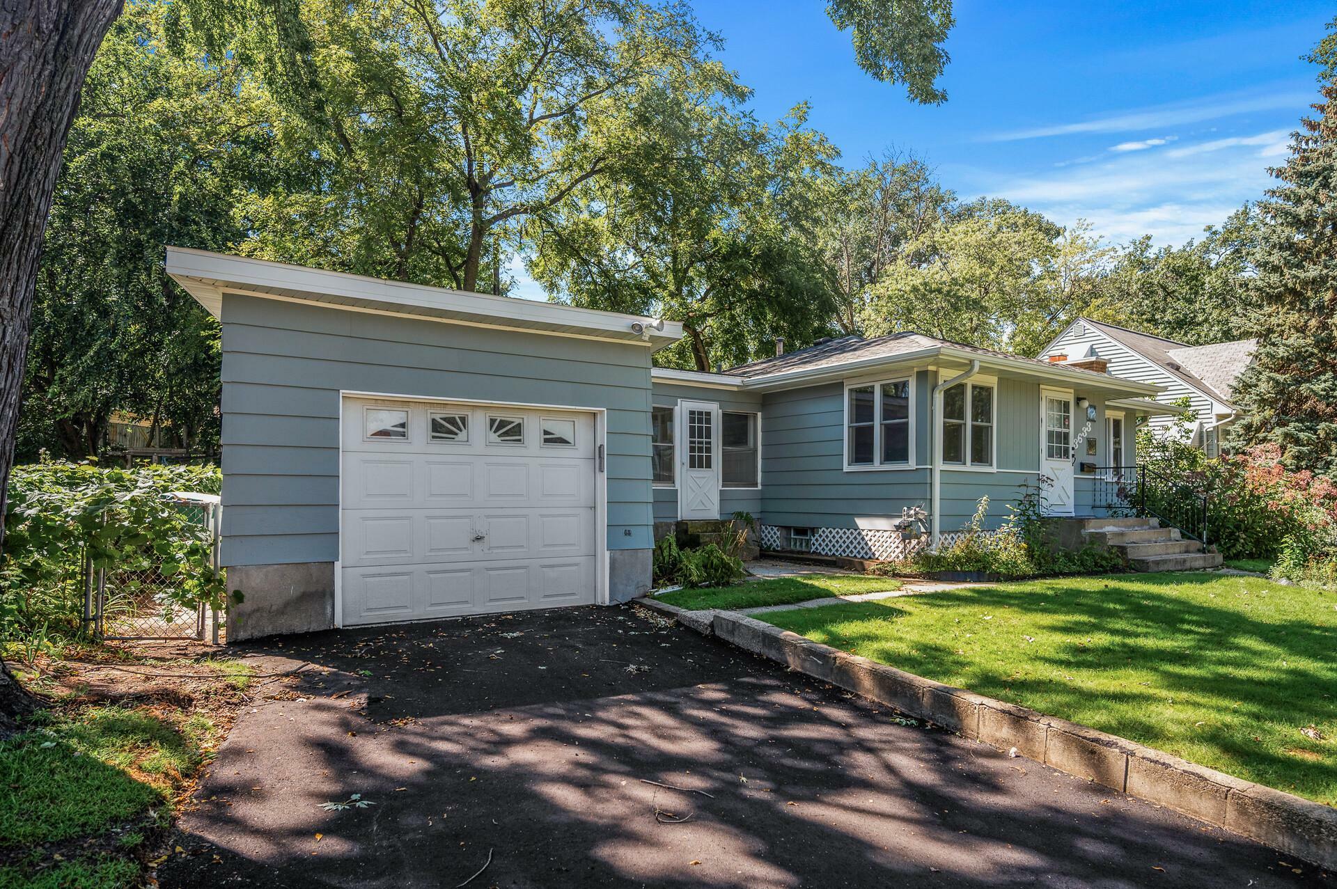 Property Photo:  3633 Halifax Avenue N  MN 55422 