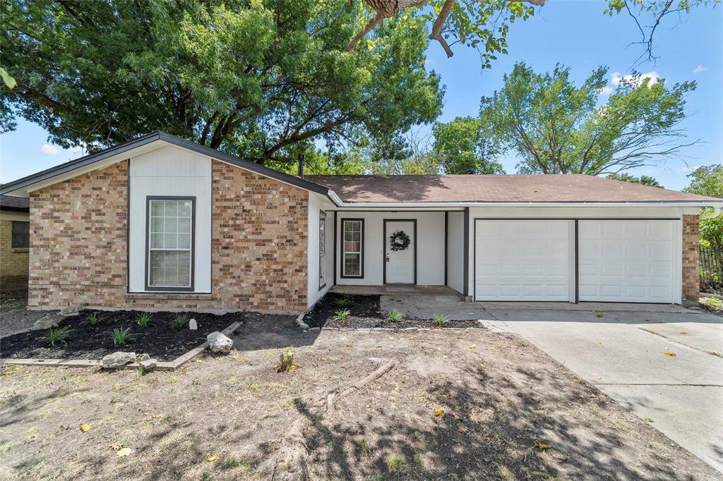 221 Domingo Drive  Grand Prairie TX 75051 photo