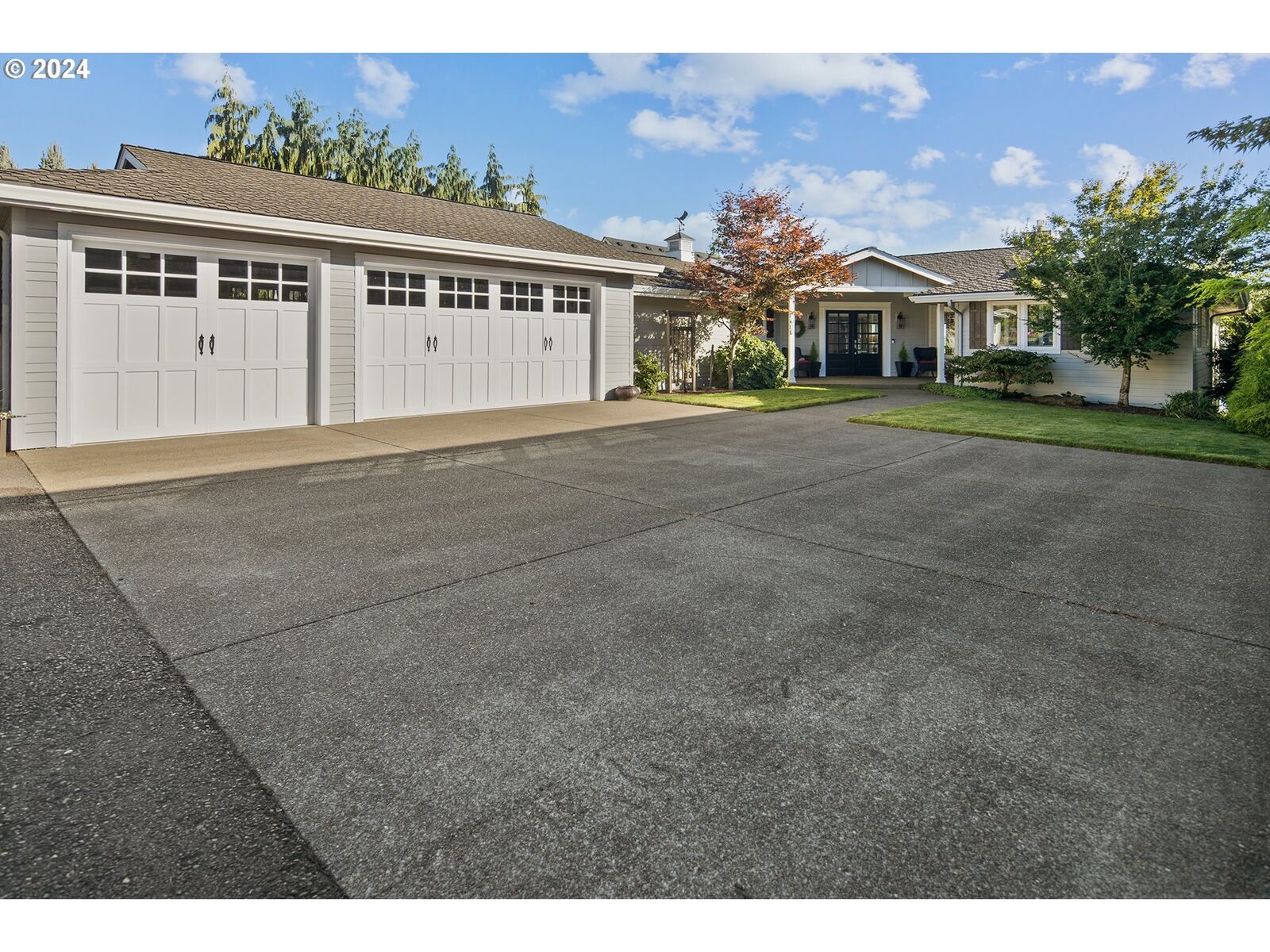 Property Photo: 1613 SE 84th Ct WA 98664