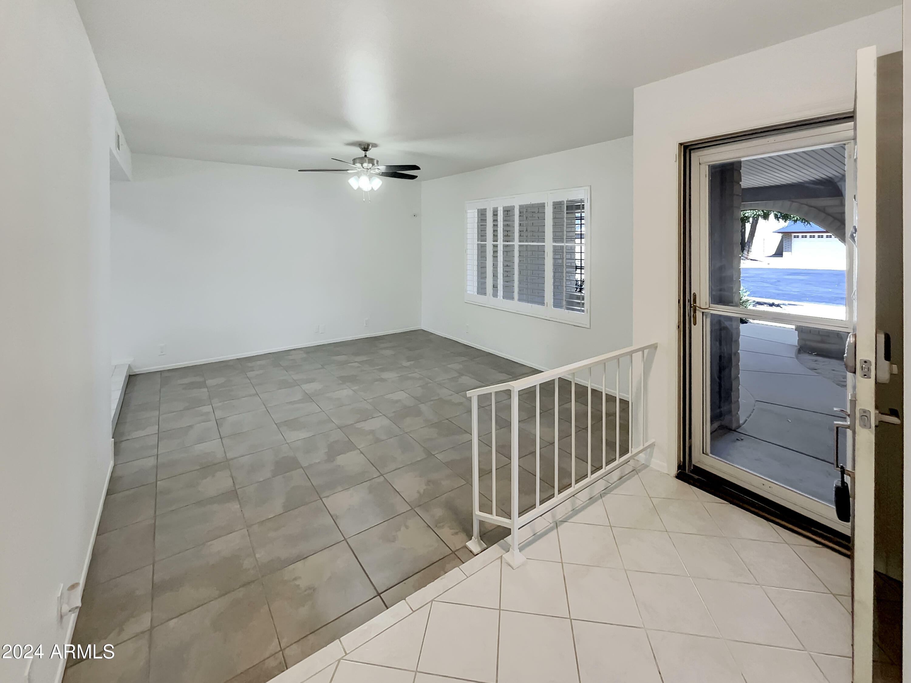 Property Photo:  6508 S Farmer Avenue  AZ 85283 