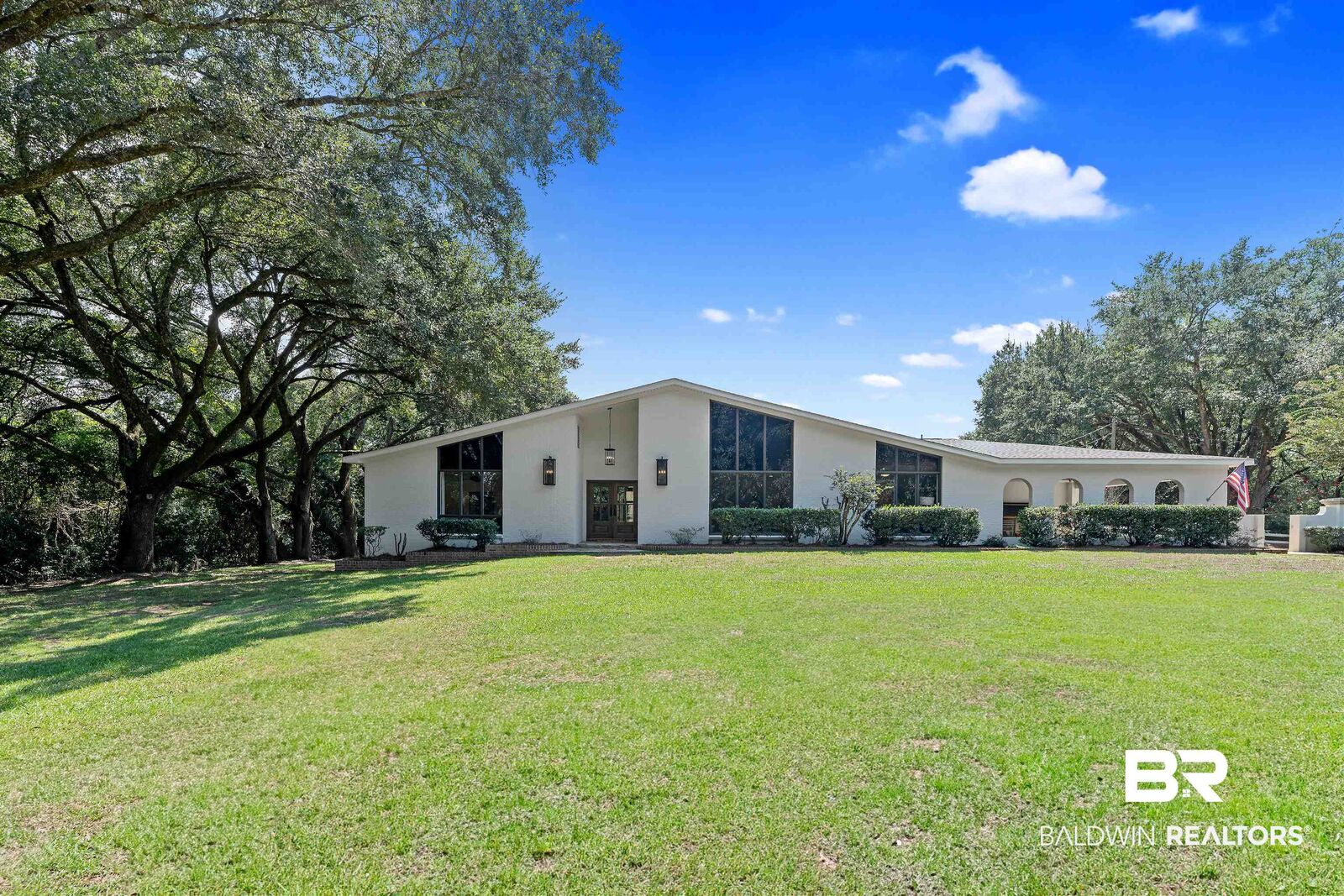 Property Photo:  8696 Twin Beech Road  AL 36532 