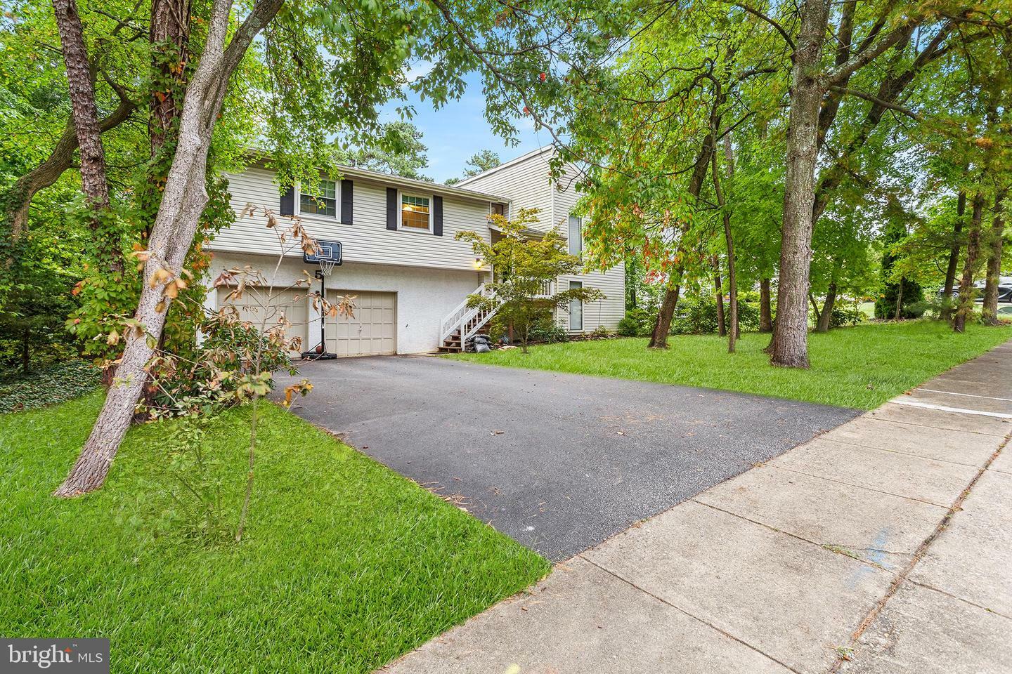 Property Photo: 5 Bronwood Drive NJ 08043