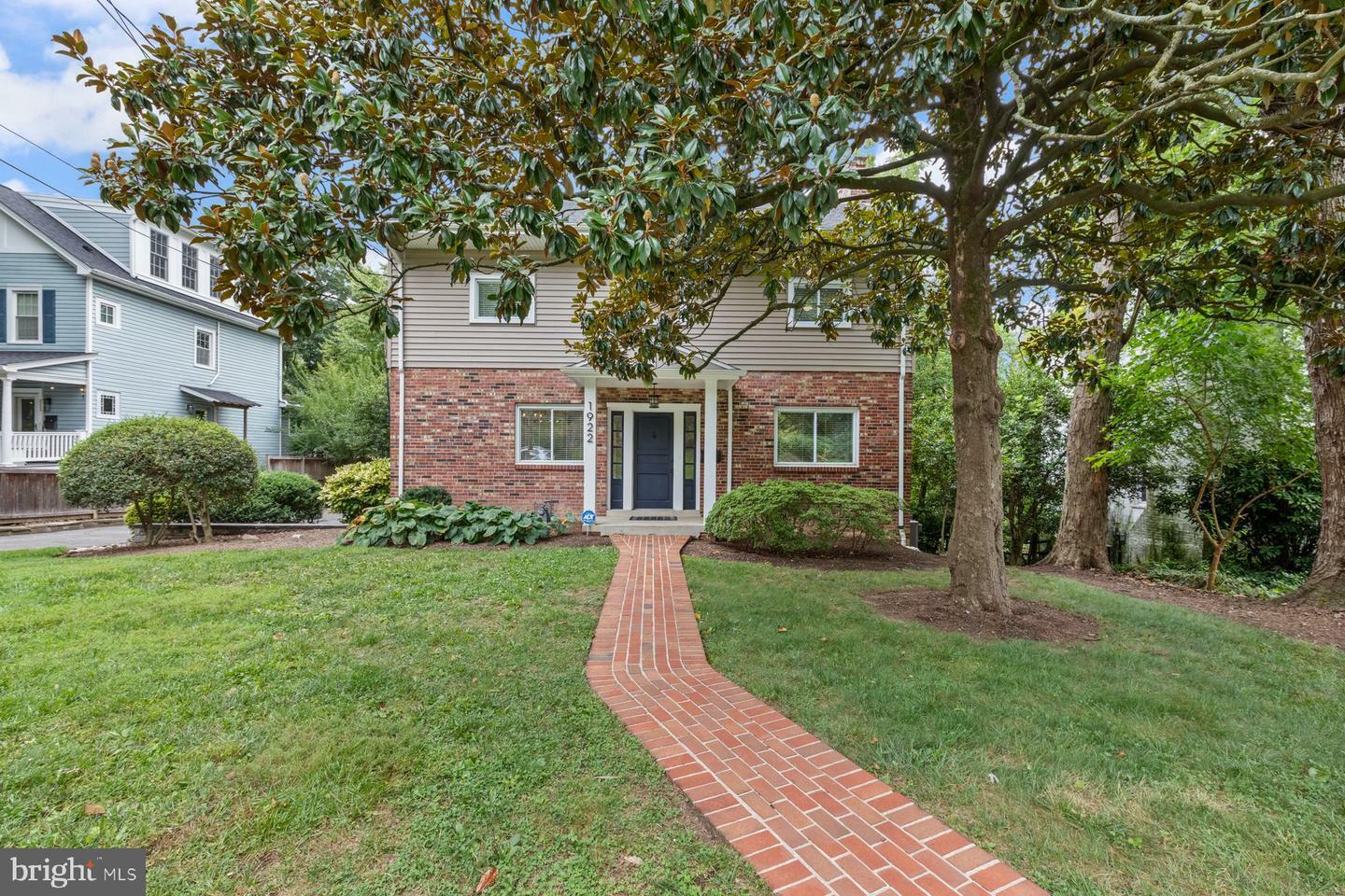 Property Photo:  1922 Grace Church Road  MD 20910 