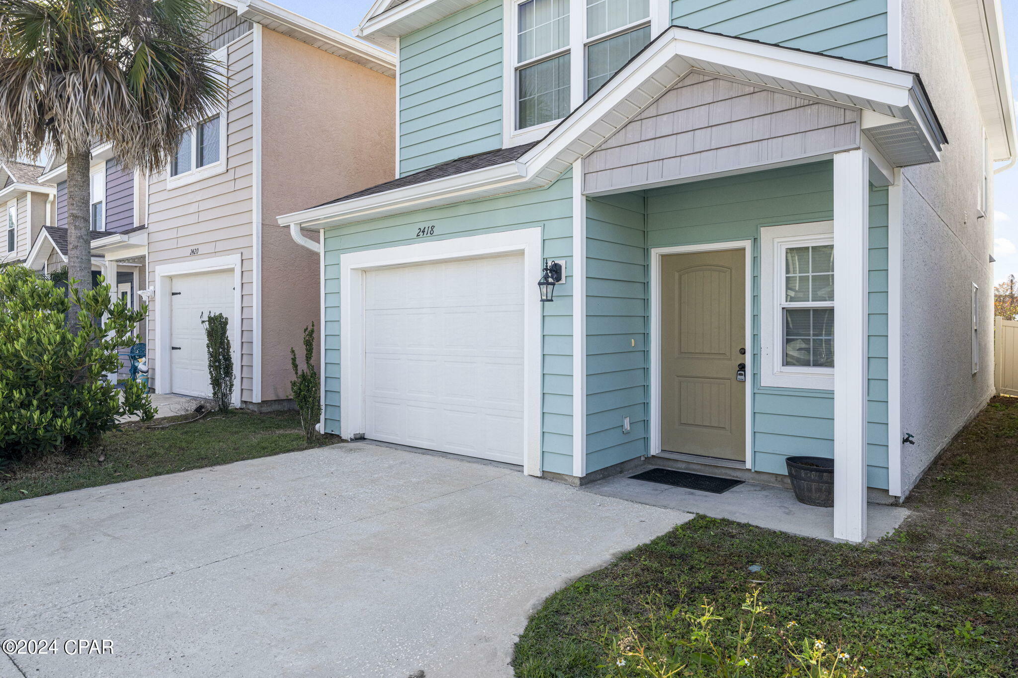 Property Photo:  2418 Causeway Manor Court  FL 32408 