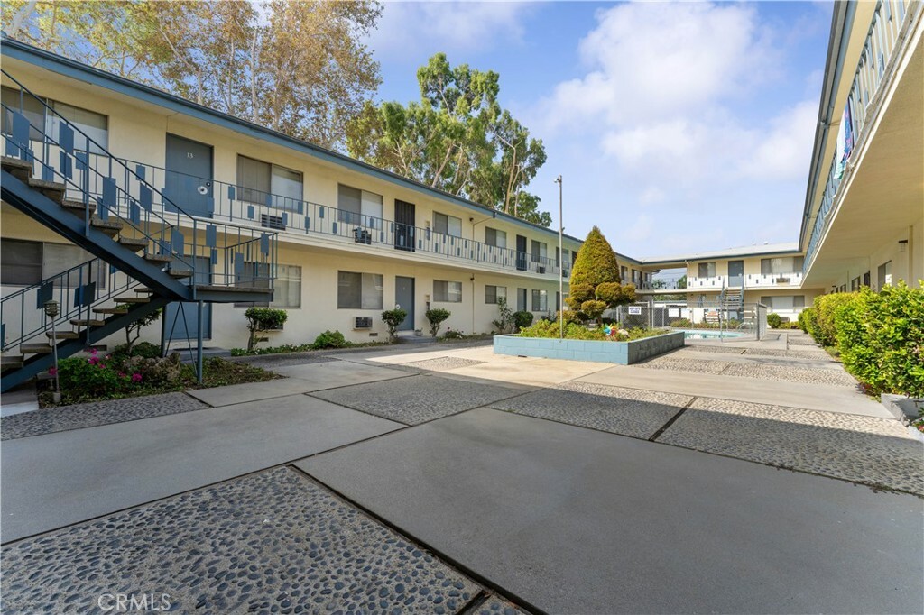 Property Photo:  731 N Azusa Avenue  CA 91791 