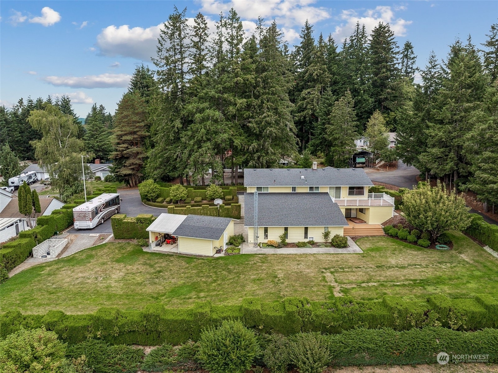 Property Photo:  112 Northridge Drive  WA 98531 