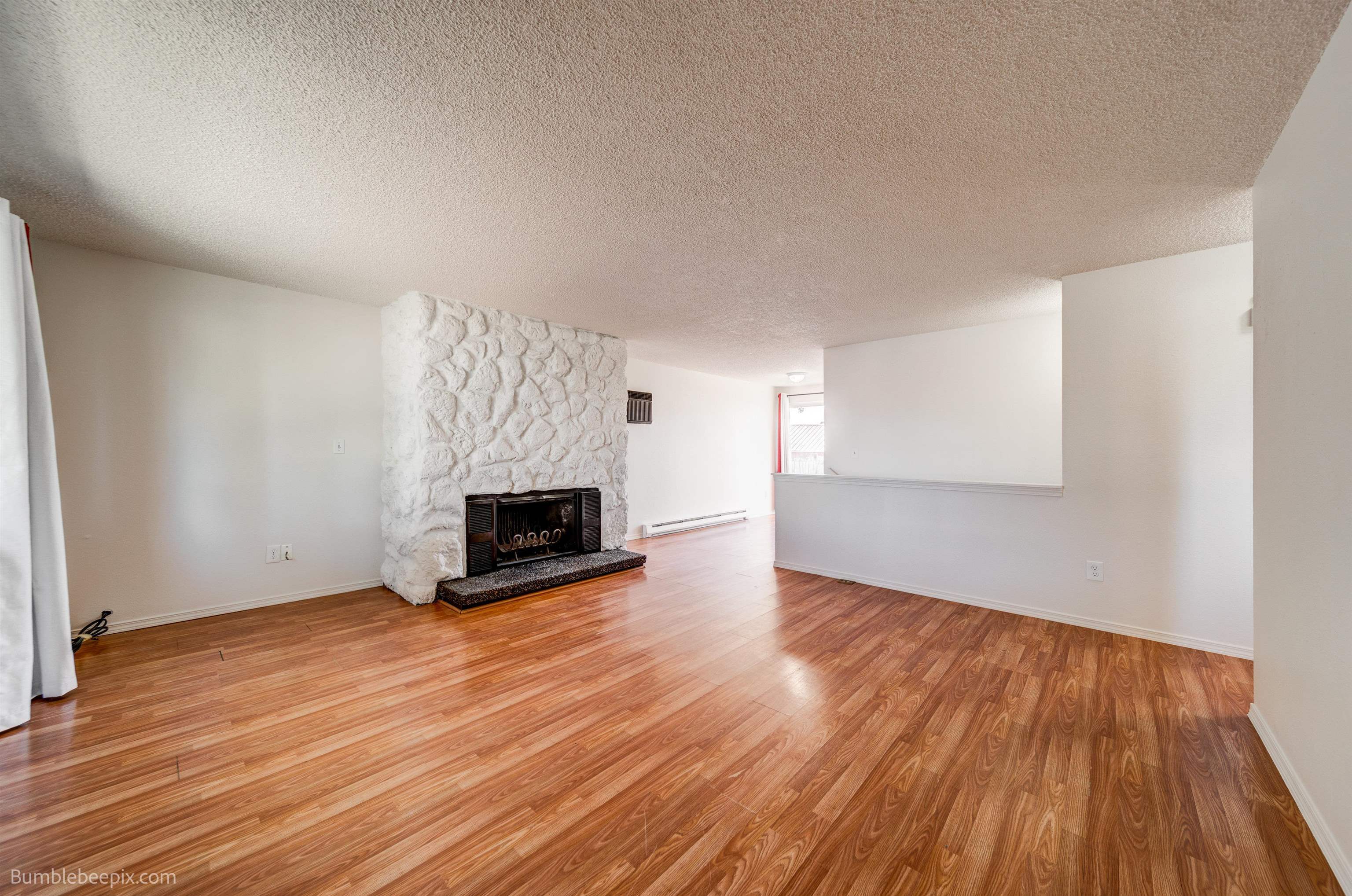 Property Photo:  702-704 E Bridgeport Ave  WA 99207 