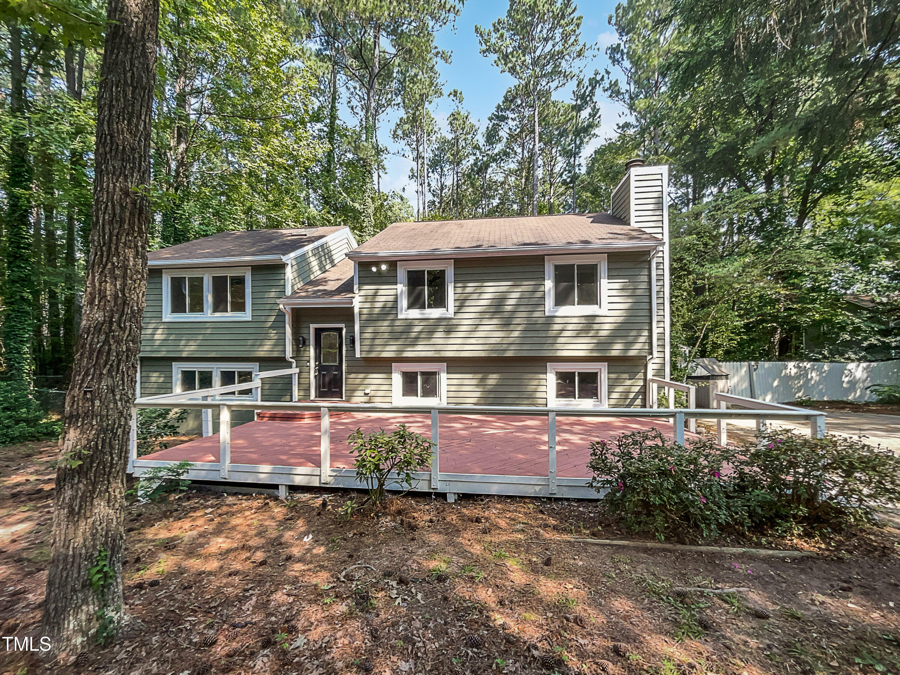 Property Photo:  4018 Livingstone Place  NC 27707 