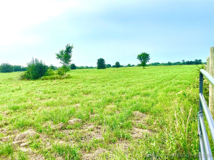 19576 S Old Highway 2  Warner OK 74469 photo