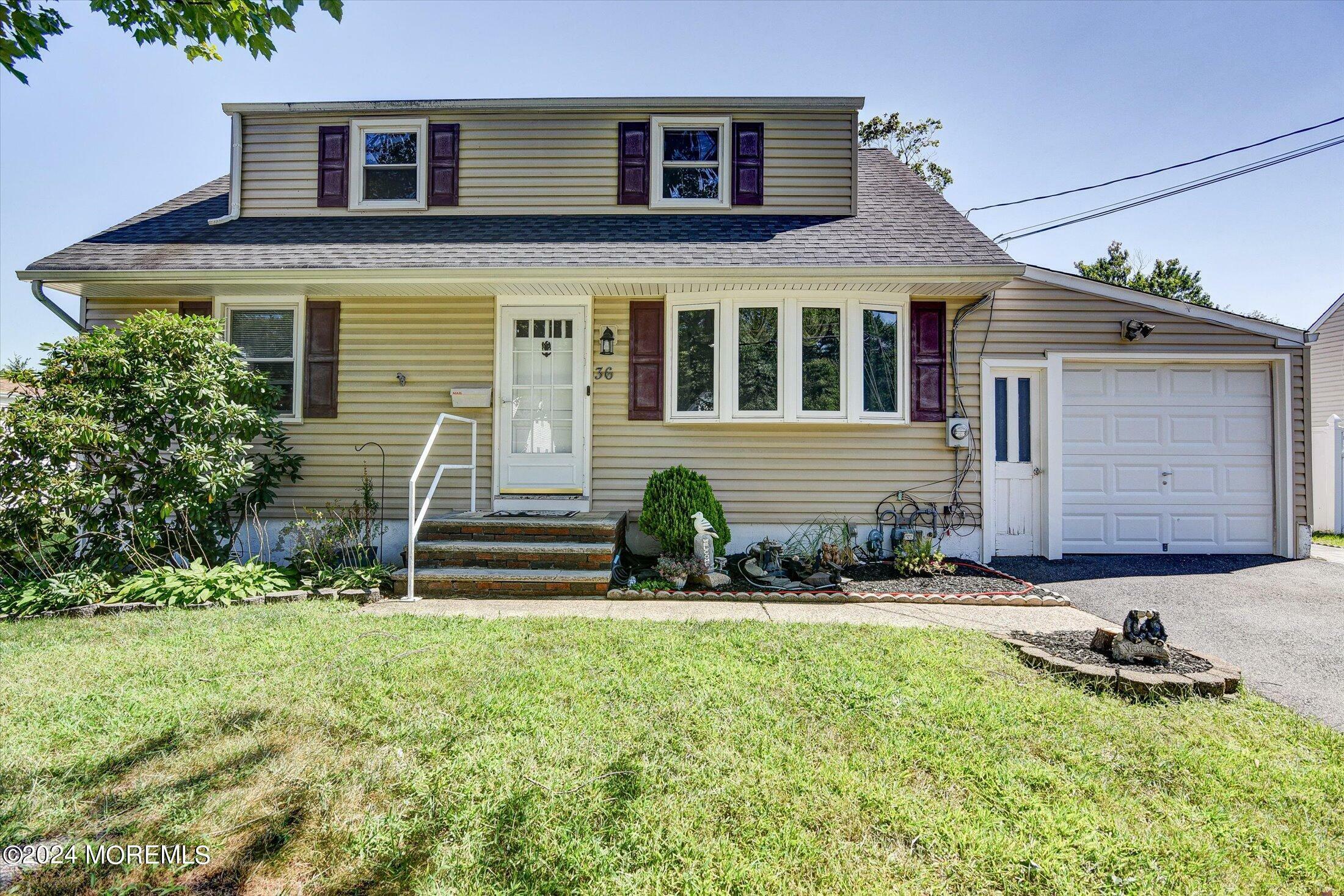 Property Photo:  36 Piersoll Road  NJ 08857 