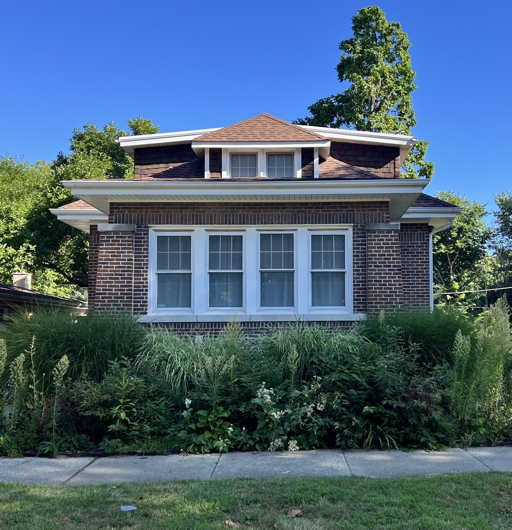 1723 Greenleaf Street  Evanston IL 60202 photo