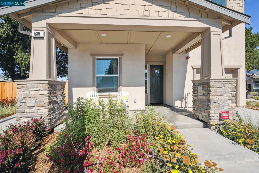 Property Photo:  65 Riverbend Lane  CA 94952 