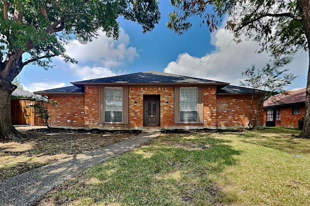 Property Photo: 4117 Early Morn Drive TX 75093