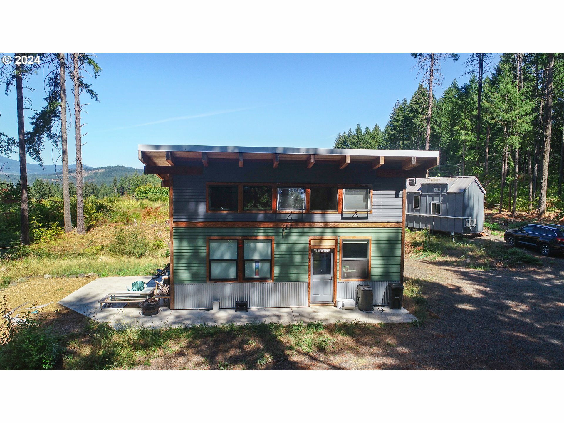 Property Photo:  7 Rattlesnake Rd  WA 98672 