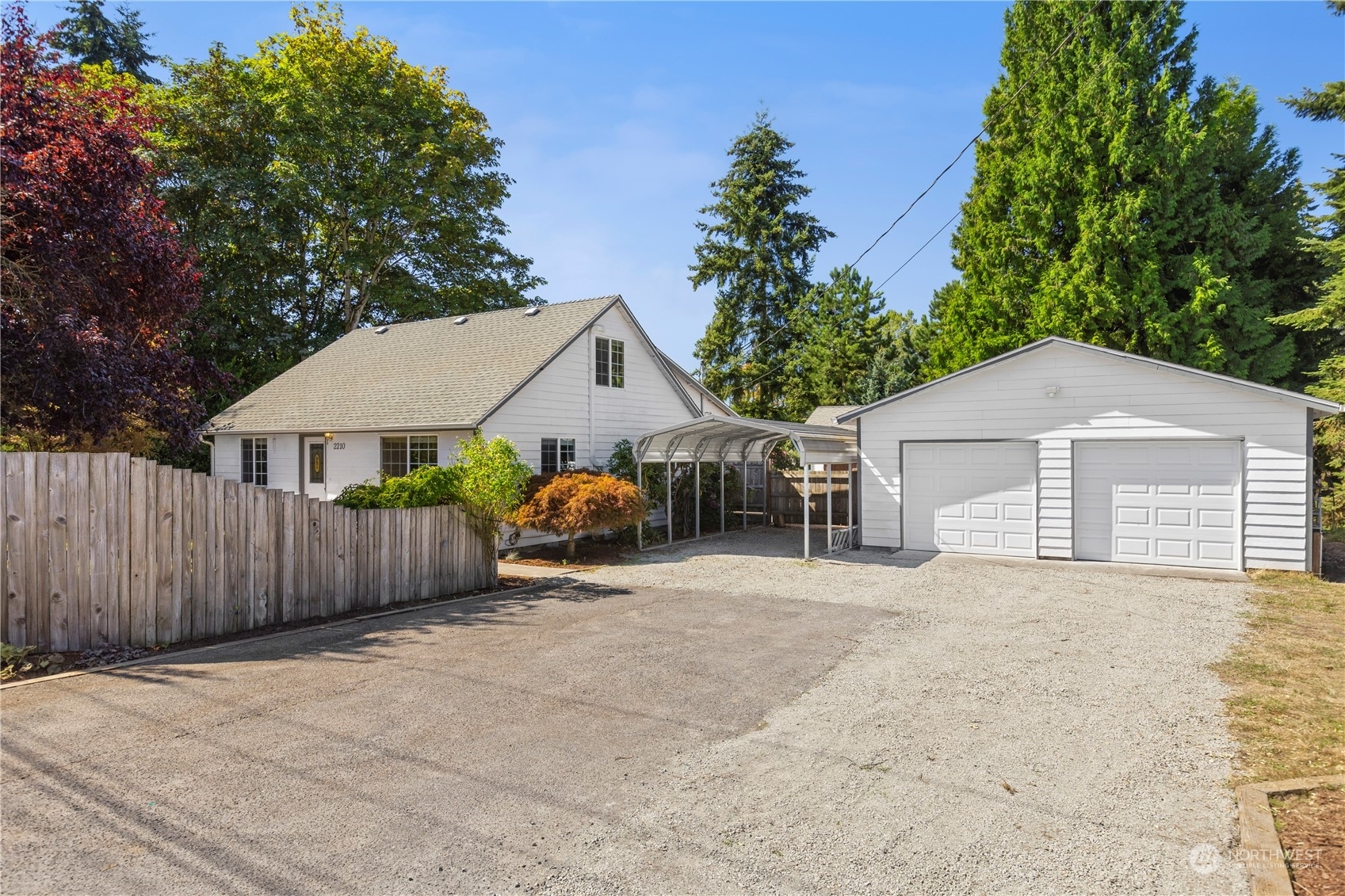 Property Photo:  2210 E 112th Avenue  WA 98372 