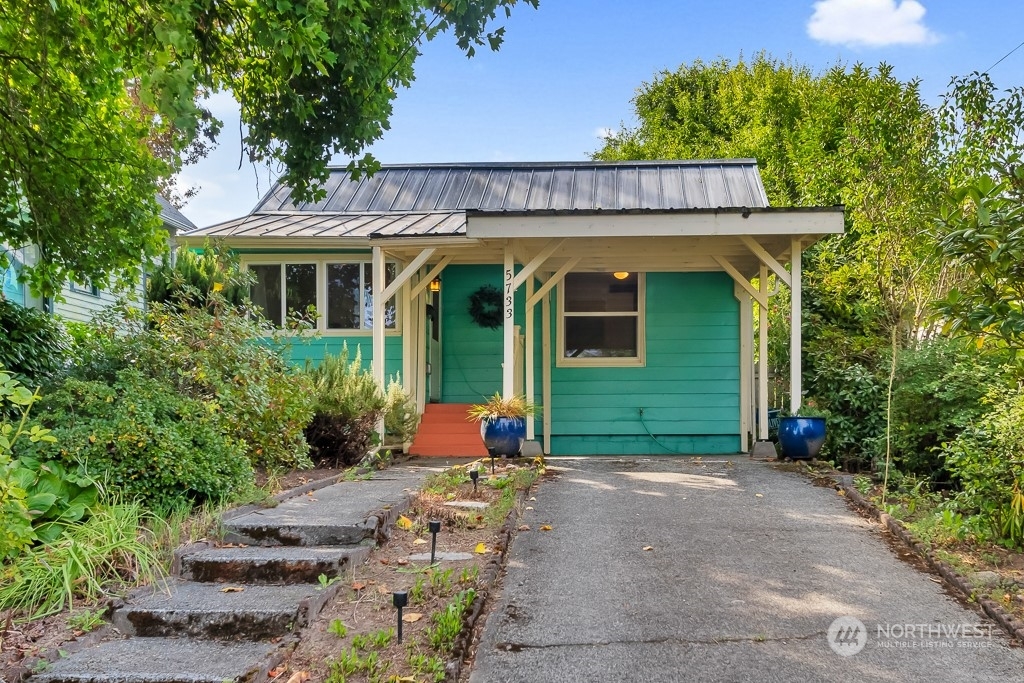 Property Photo:  5733 S Gazelle Street  WA 98118 