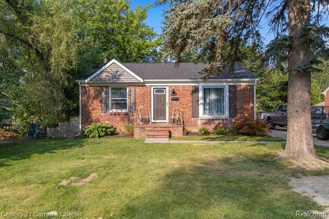 Property Photo:  1134 Grandmont Street  MI 48141 