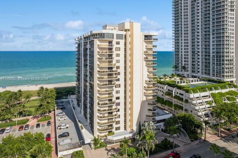 Property Photo:  6423 Collins Ave 1605  FL 33141 