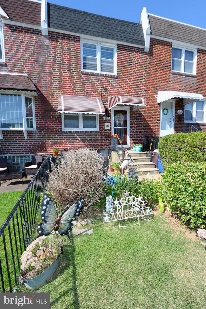 Property Photo:  3426 Arthur Street  PA 19136 